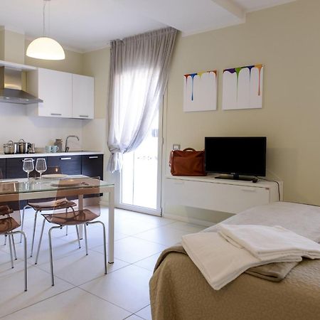 Residence Millecento Cesenatico Rom bilde